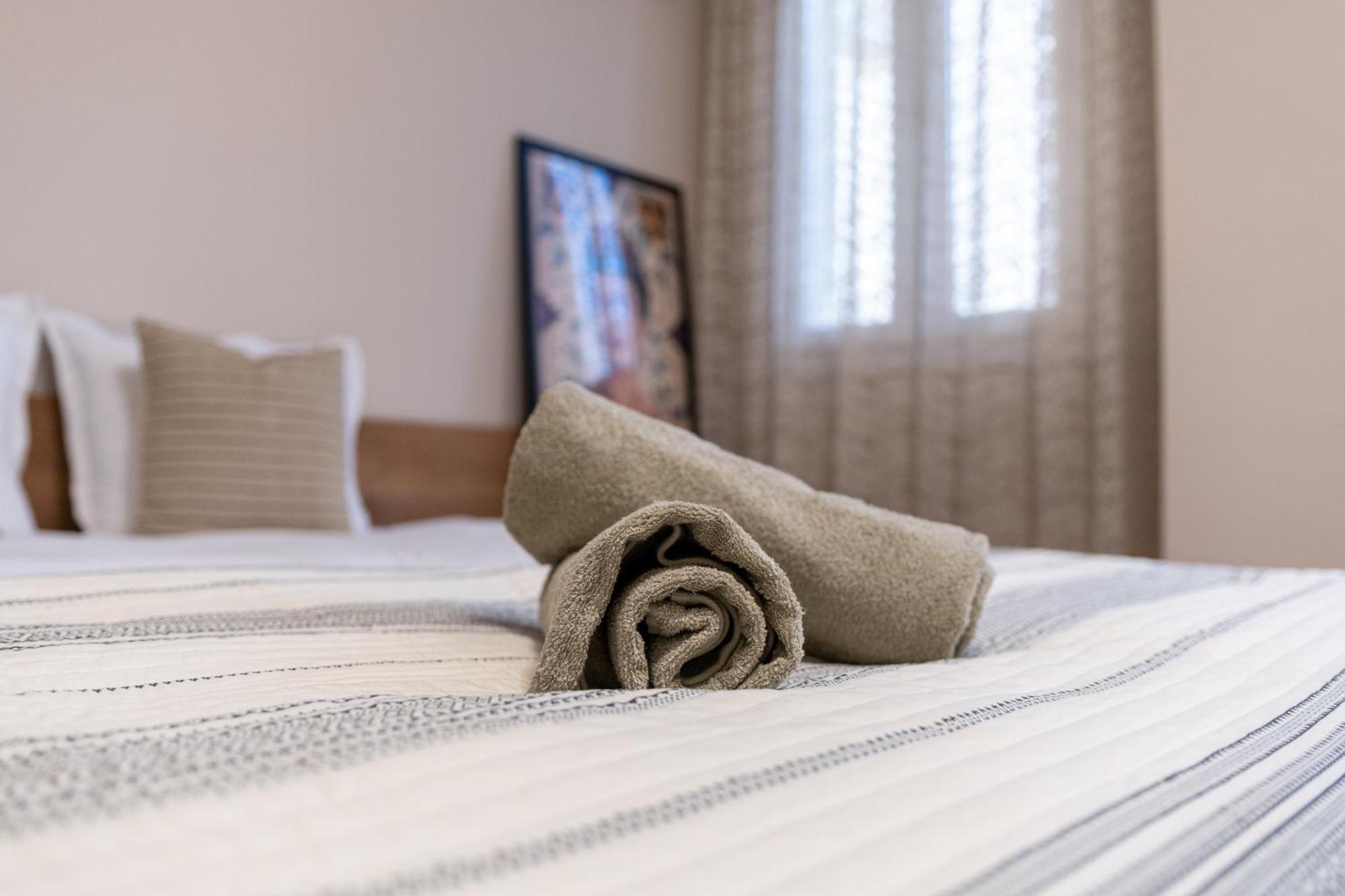 Modern & Elegant Center Apartment Plovdiv